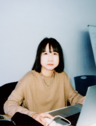 候冬梅.png